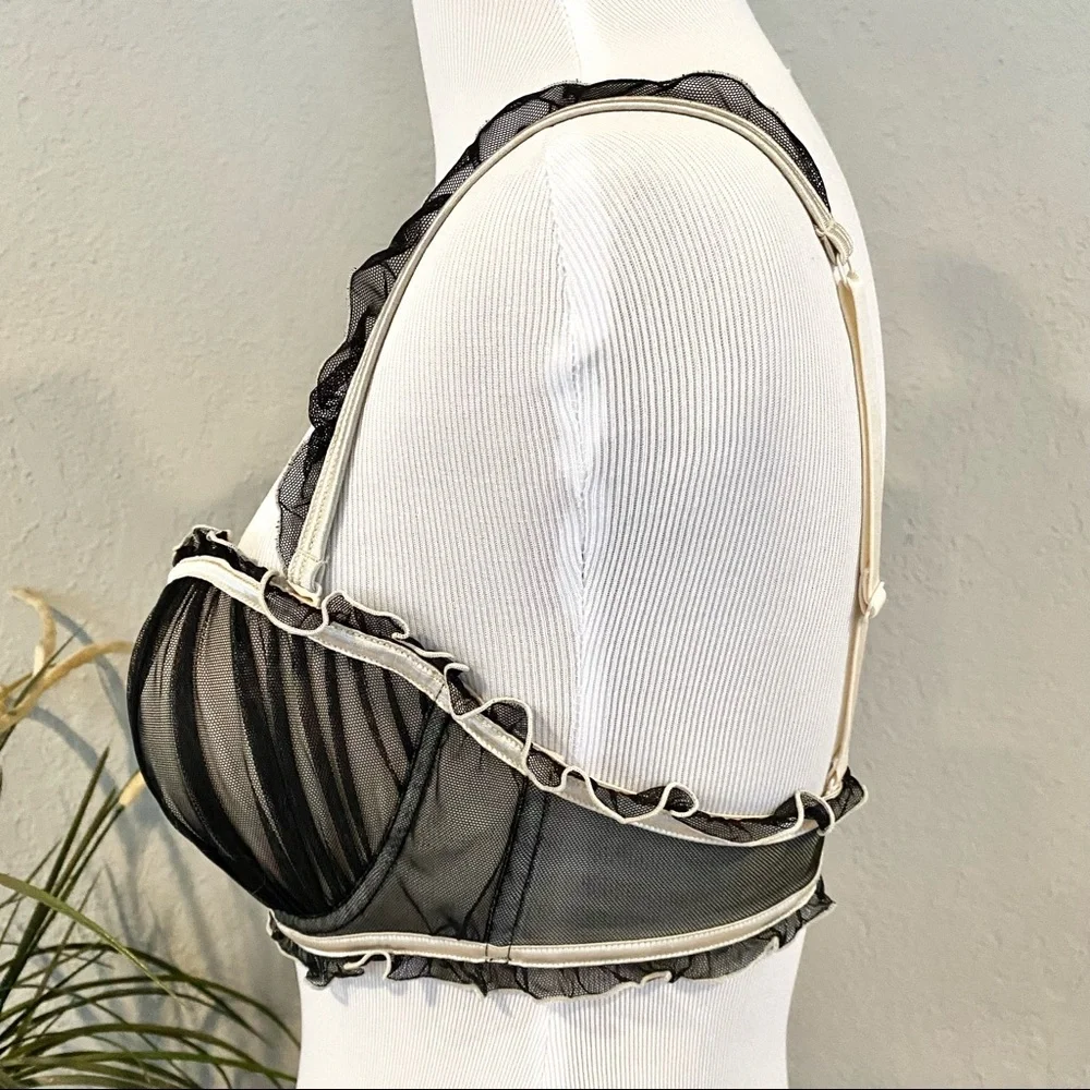 NWOT Kardashian Kollection Intimates Ruffle Balconette Bra, 34C - Picture 3 of 12